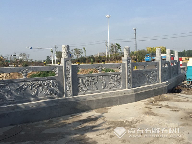 青石欄桿 云柱頭欄桿