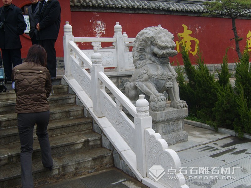 漢白玉欄桿 石質浮雕欄桿