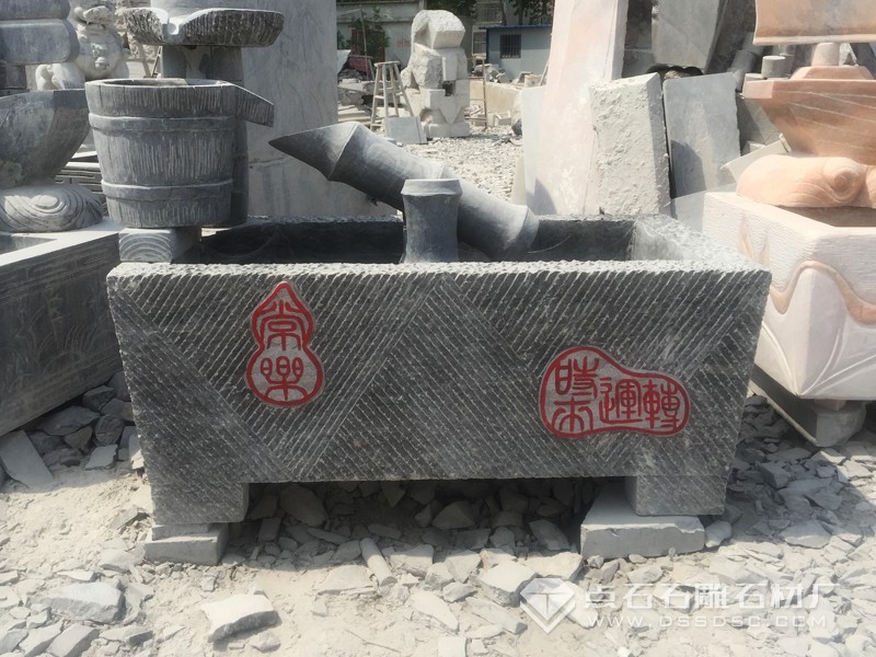 石雕小品  石雕水車