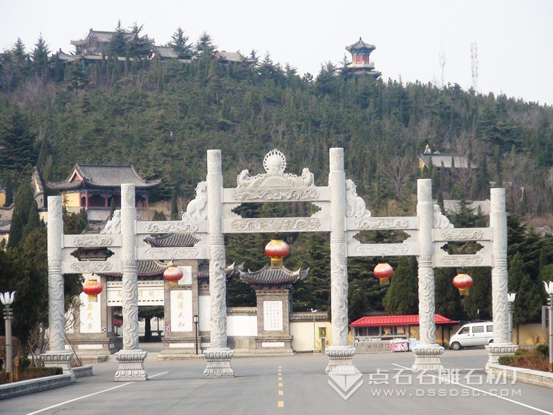 五門圓柱花崗巖石牌坊 芝麻白