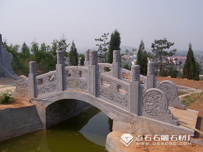 青石欄桿 青石欄桿