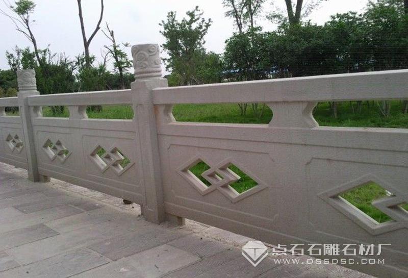 河道石欄桿