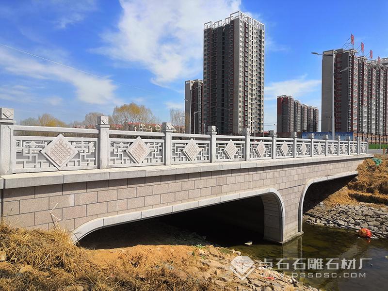 鏤空花崗巖石材欄桿橋梁裝飾